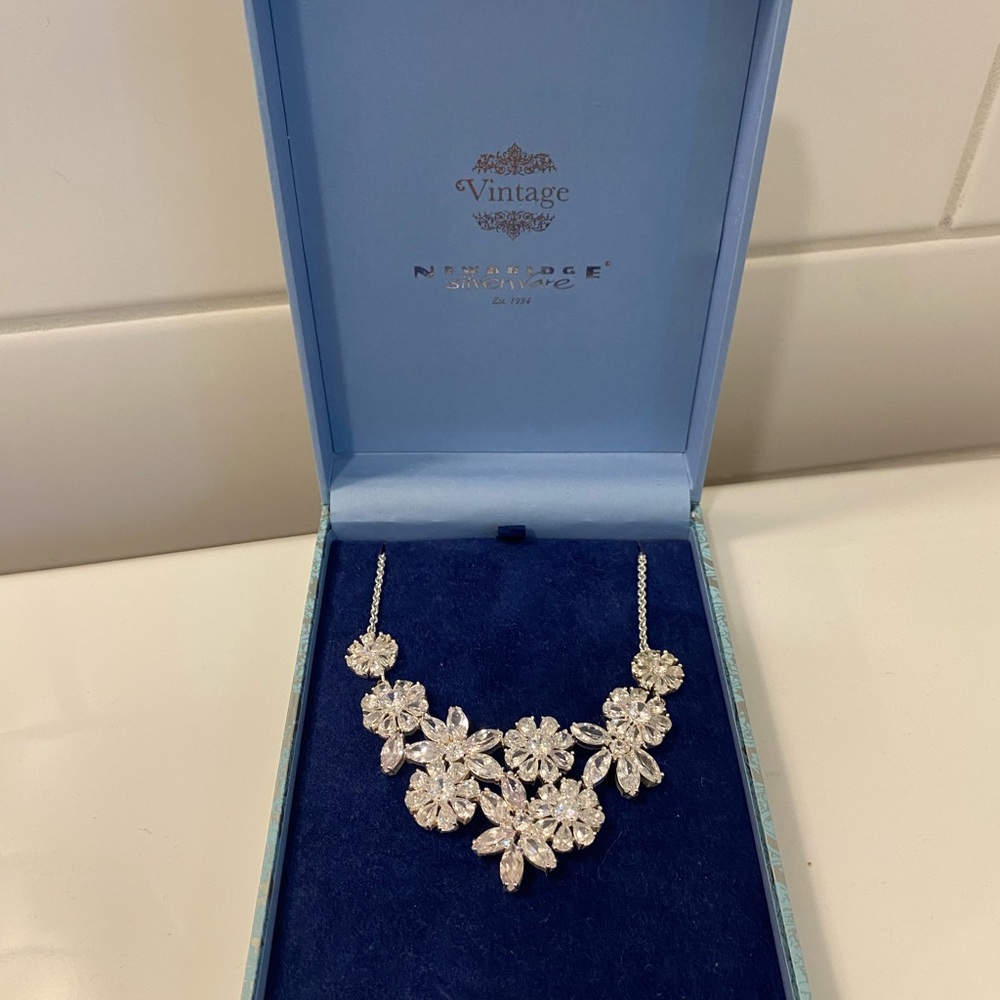 Vintage Silver Floral Necklace with Crystal Accents